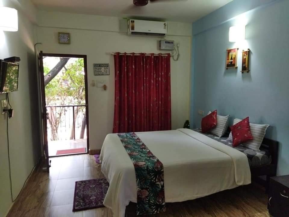 Spectrum Hub Beach Side Studio Apartment - Candolim - Goa Esterno foto