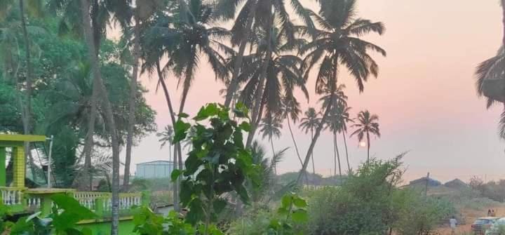 Spectrum Hub Beach Side Studio Apartment - Candolim - Goa Esterno foto